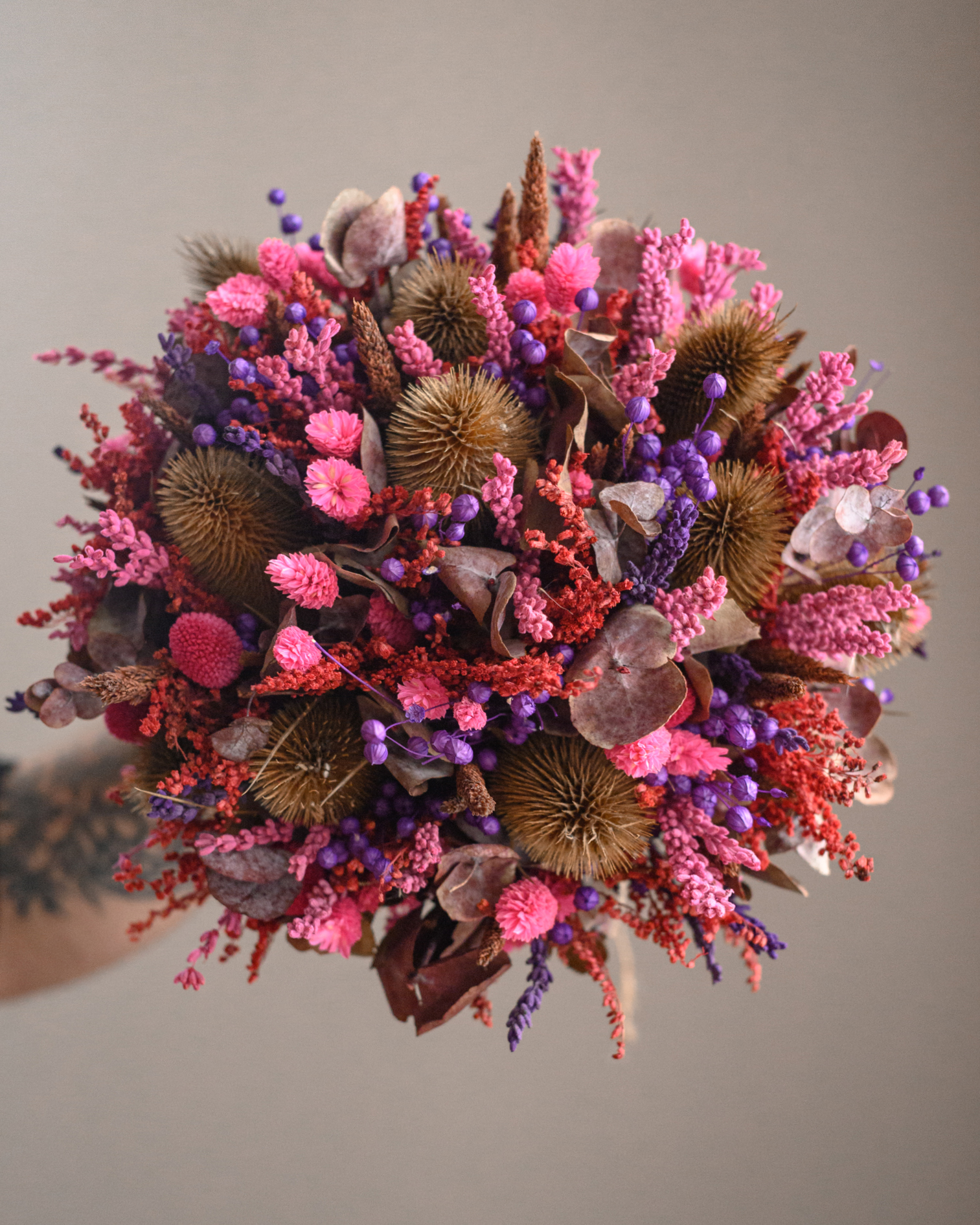 European-style round dried flower bouquet